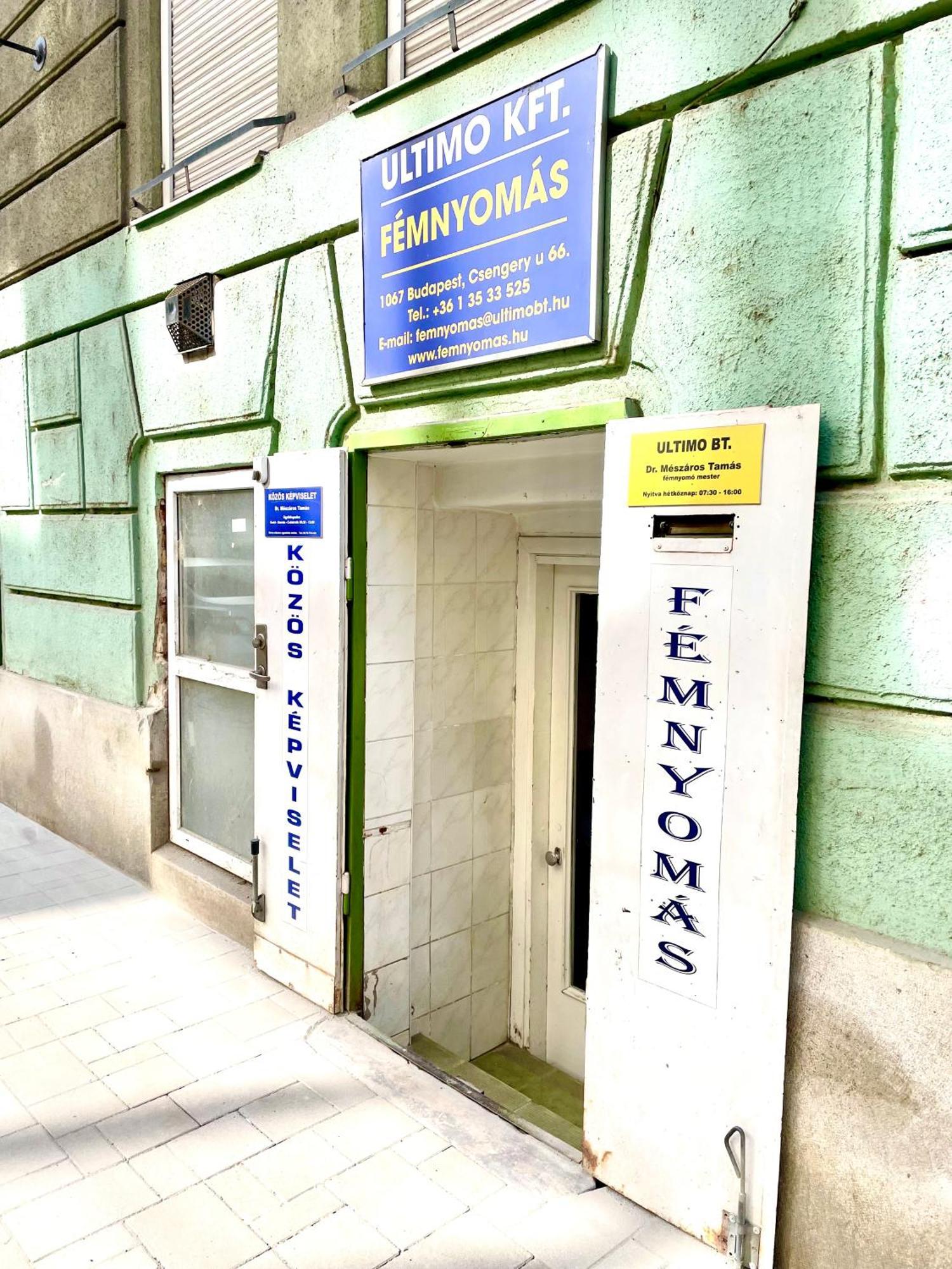 Small Cosy Apartment Near The Famous Westend City Center 布达佩斯 外观 照片