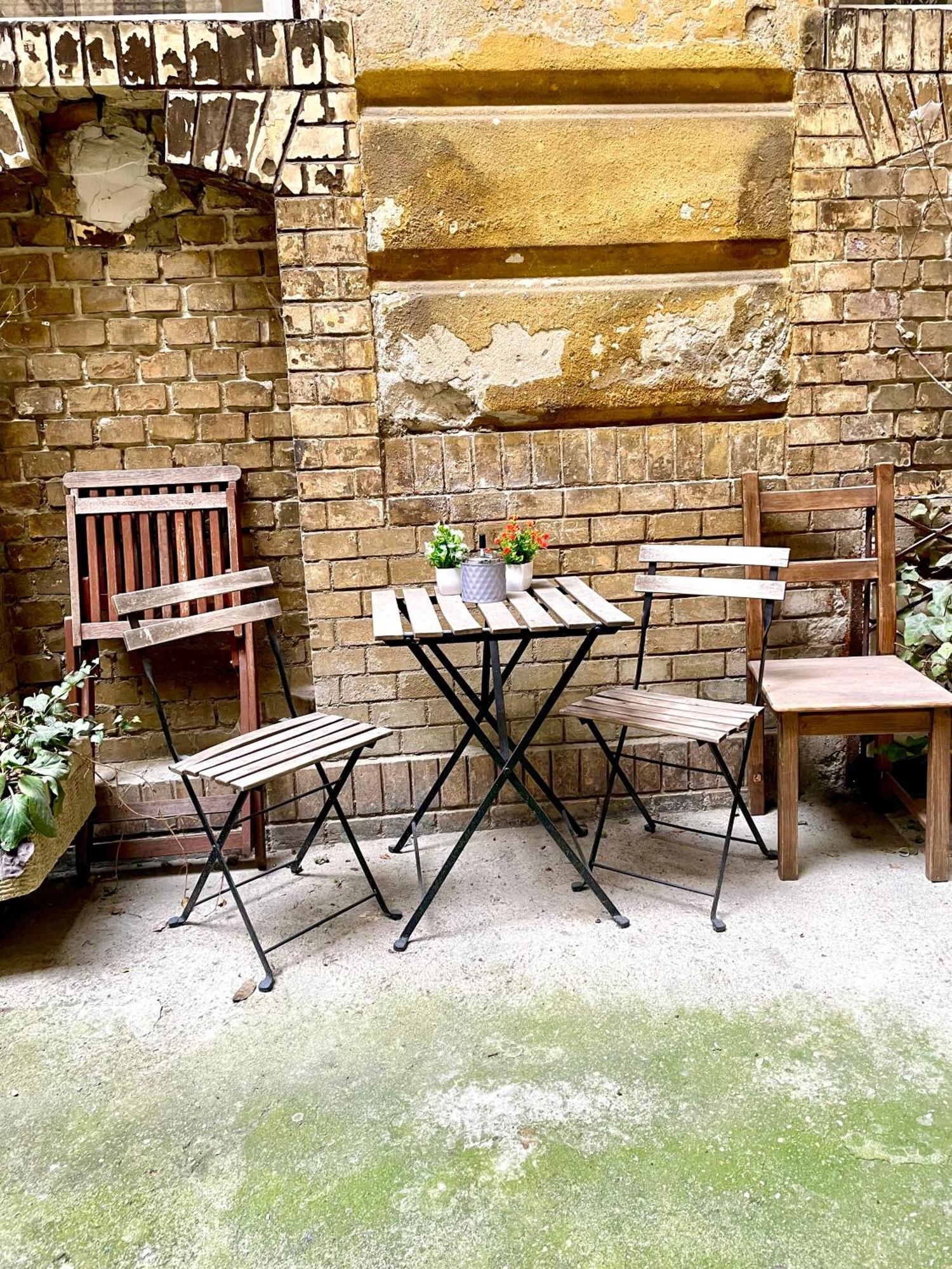 Small Cosy Apartment Near The Famous Westend City Center 布达佩斯 外观 照片